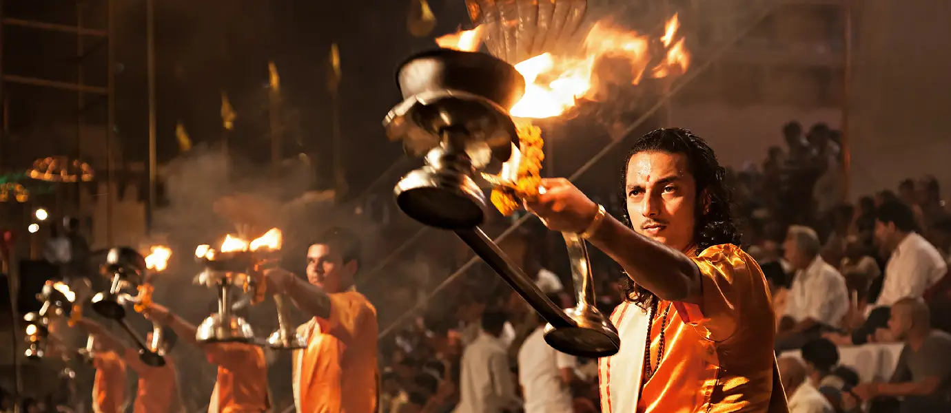 You are currently viewing The First-Time Traveller’s Guide to Indian Culture & Courtesies