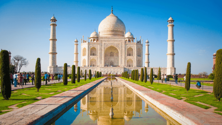 Read more about the article Essential Travel Tips for First-Time Visitors to India