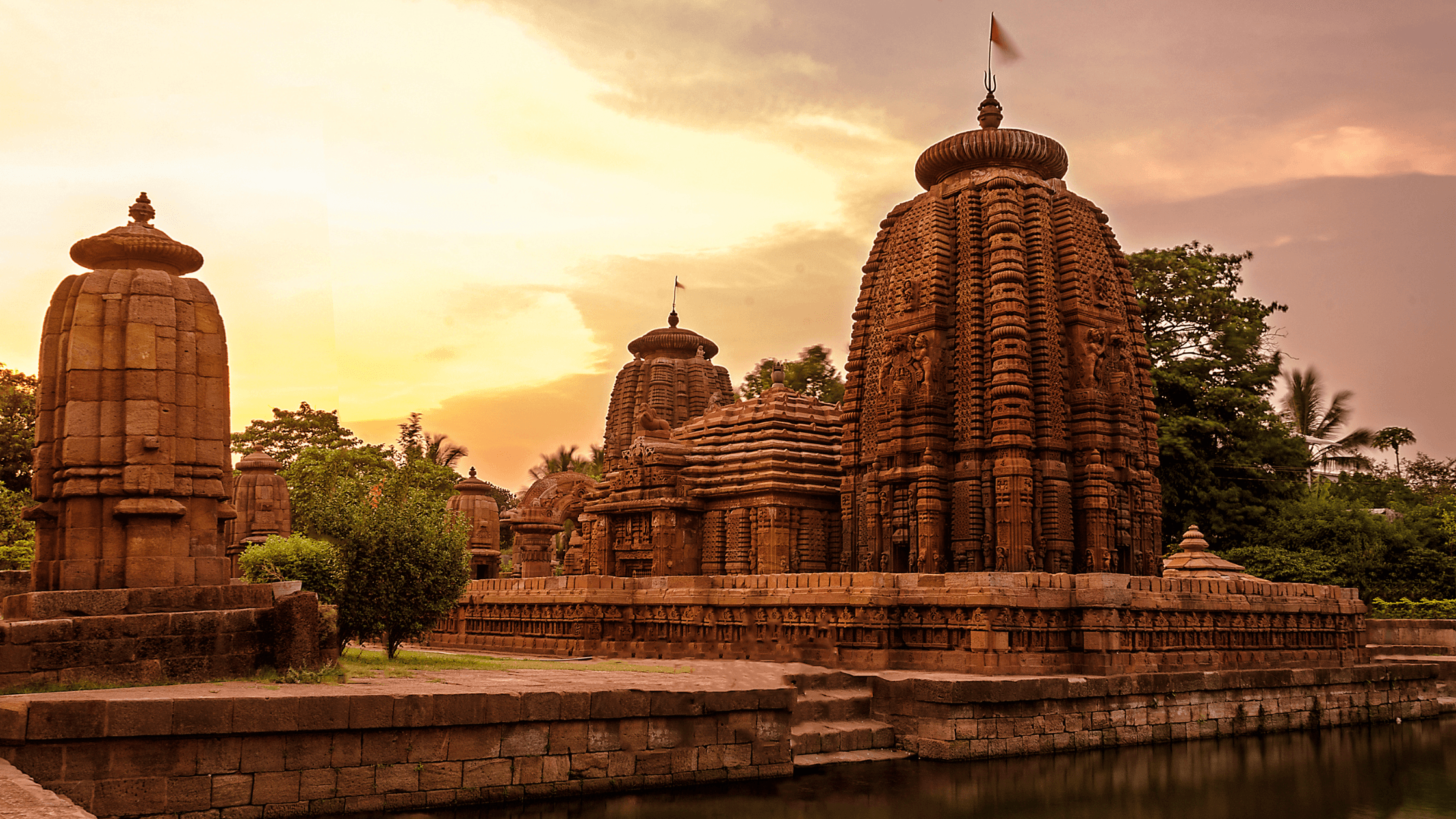 Read more about the article Exploring India’s Architectural Wonders: From Temples to Forts