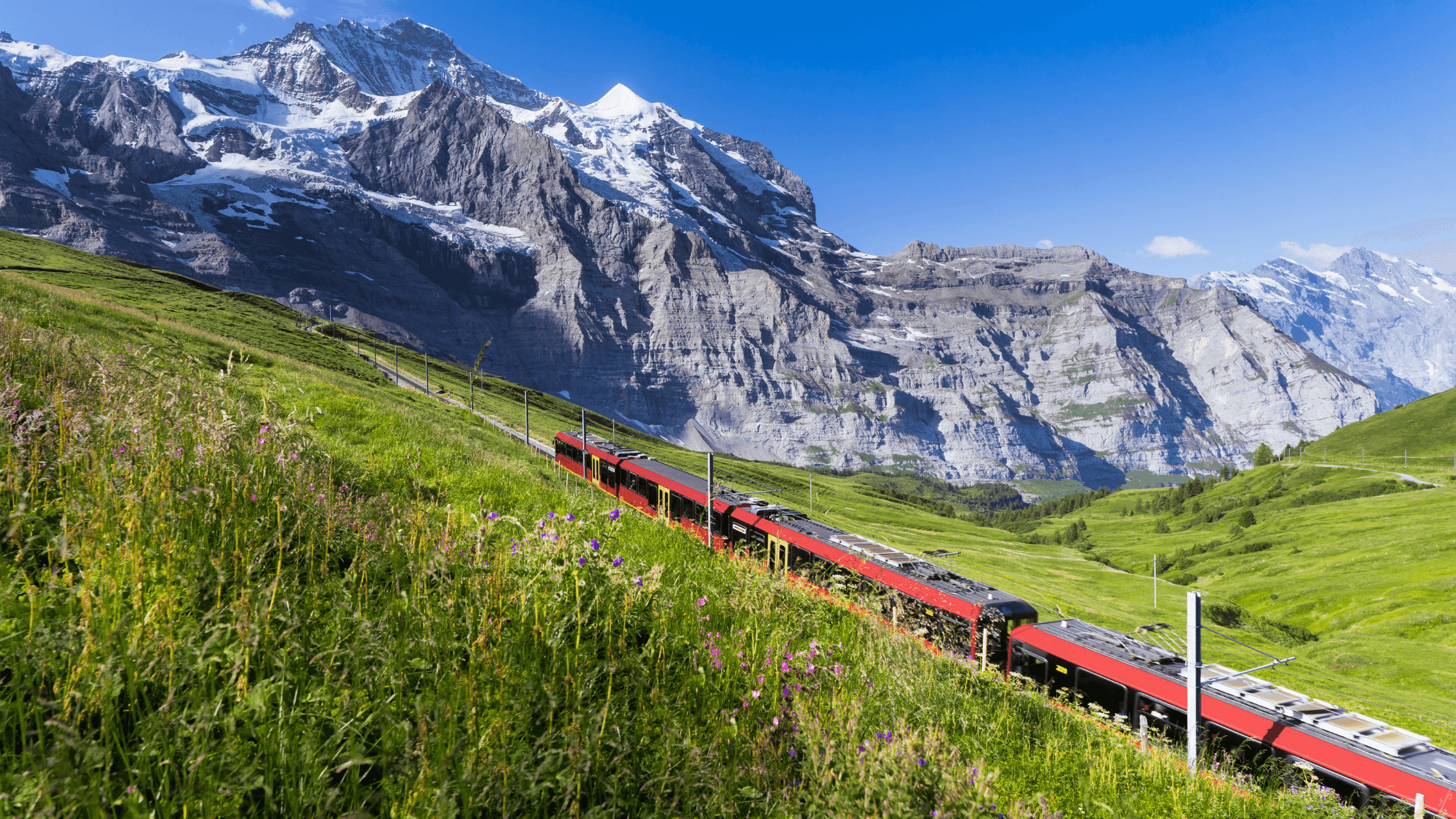 Read more about the article Snow-Kissed Train Journeys in India: A Magical Winter Wonderland