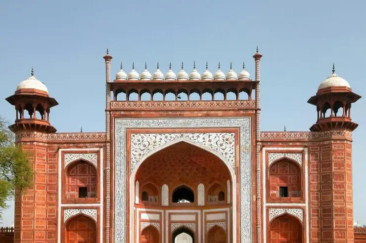 facade-agra-fort