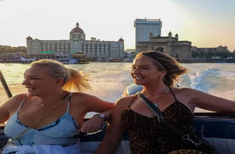 Read more about the article A British Traveller’s Guide to Experiencing India with Ease and Elegance