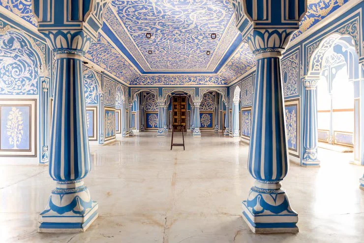 sukh-niwas-blue-room.webp